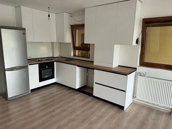 Vand inchiriez apartament 3 camere in Giroc