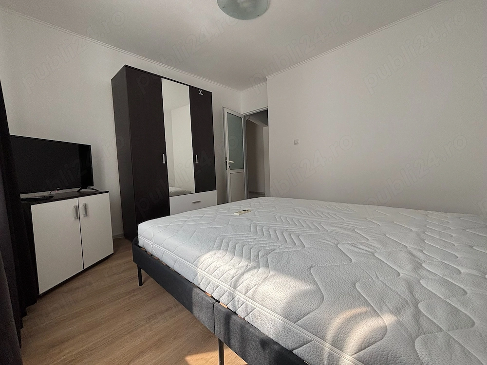 Apartament 3 camere decomandat, et. 2, Zimbru