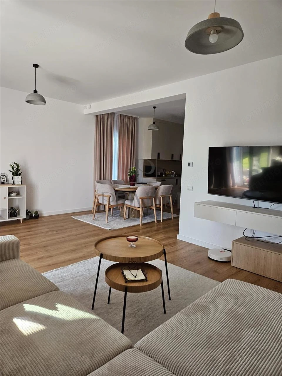 Duplex superb - mobilat utilat - asfalt