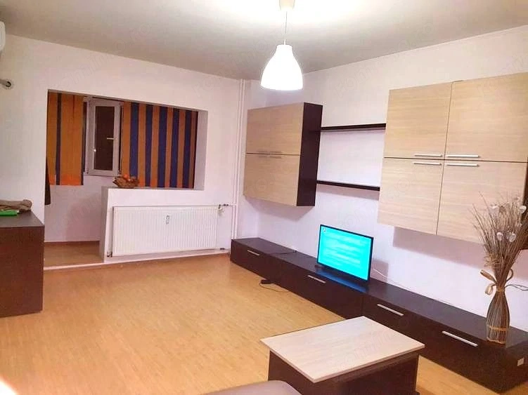 Inchiriere Apartament cu 2 camere decomandat, 60 mp, renovat, 5 min metrou