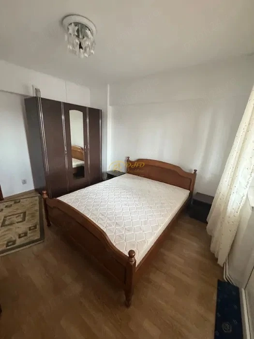 Ap. 3 camere - zona Gării