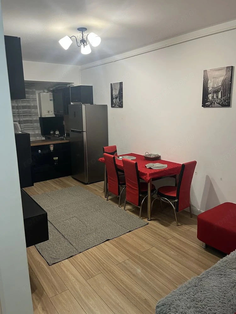 Apartament de inchiriat