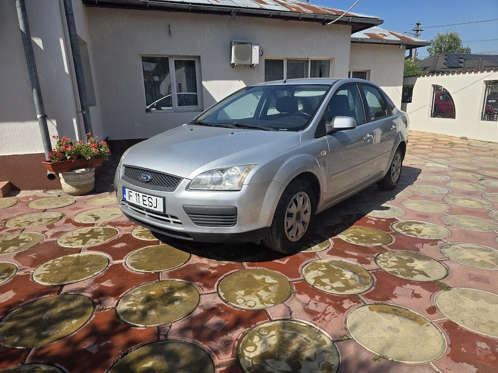 Ford Focus 2007- Berlina -Provenienta Ford RO-2007-16 Benz 110cp E 4. Nr km 156000. Pret 1550 Euro