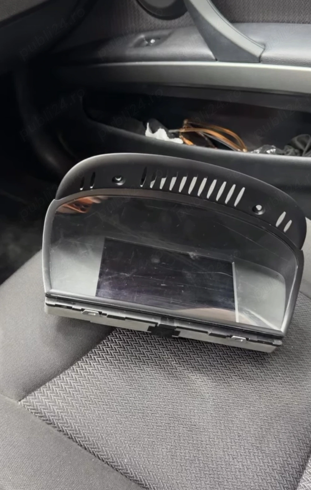 Vând navigație bmw e60