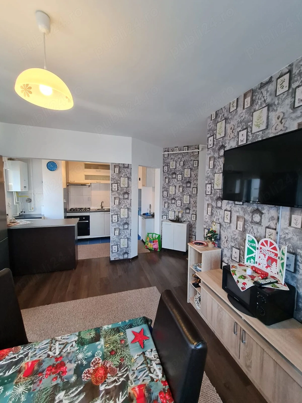Vând ap 3 camere decomandat finisat și complet mobilat+parcare cu cf  Flloresti jud Cluj
