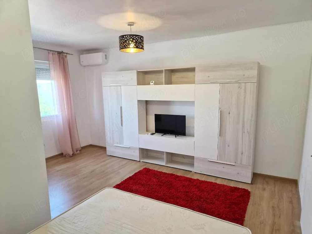 Proprietar inchiriez apartament in Complexul Studentesc