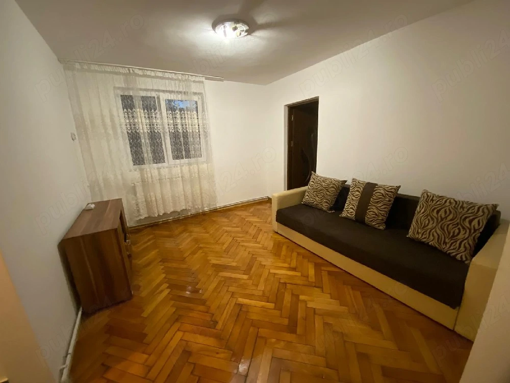 Chirie! Apartament 2 camere,etajul 3, Tatarasi-Flux, 1800 lei