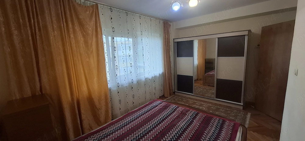 Vand apartament cu 2 camere, zona Gavana III