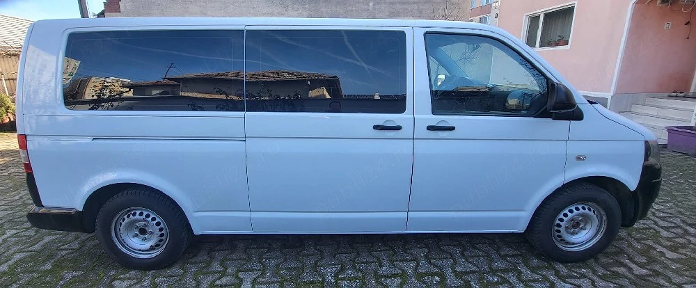Volkswagen Caravelle Facelift, T 5.1  LUNG, 9 Locuri