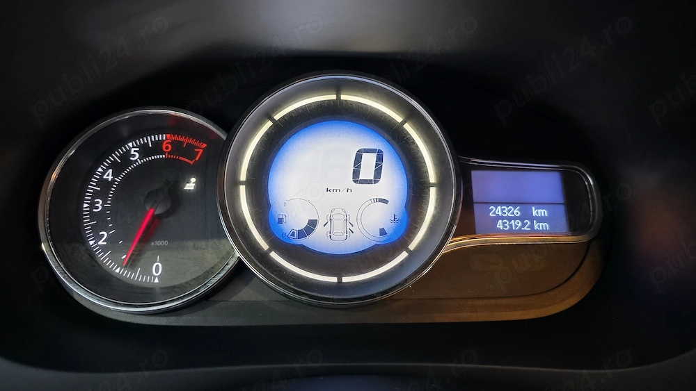 Ocazie ! DOAR 24 326 Km verificabili in reprezentanta Renault. Luata de noua unic proprietar