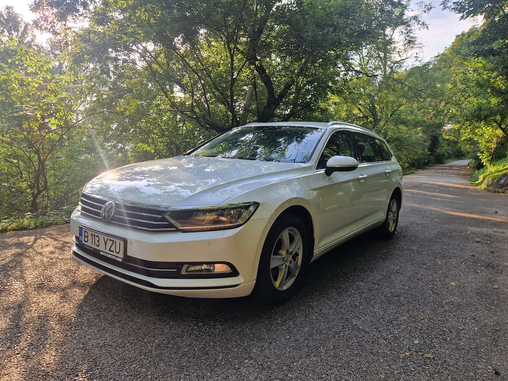 Volkswagen Passat Variant 2.0 TDI 150 CP DSG | 12 2018 | ACC | Webasto | 152.400 km