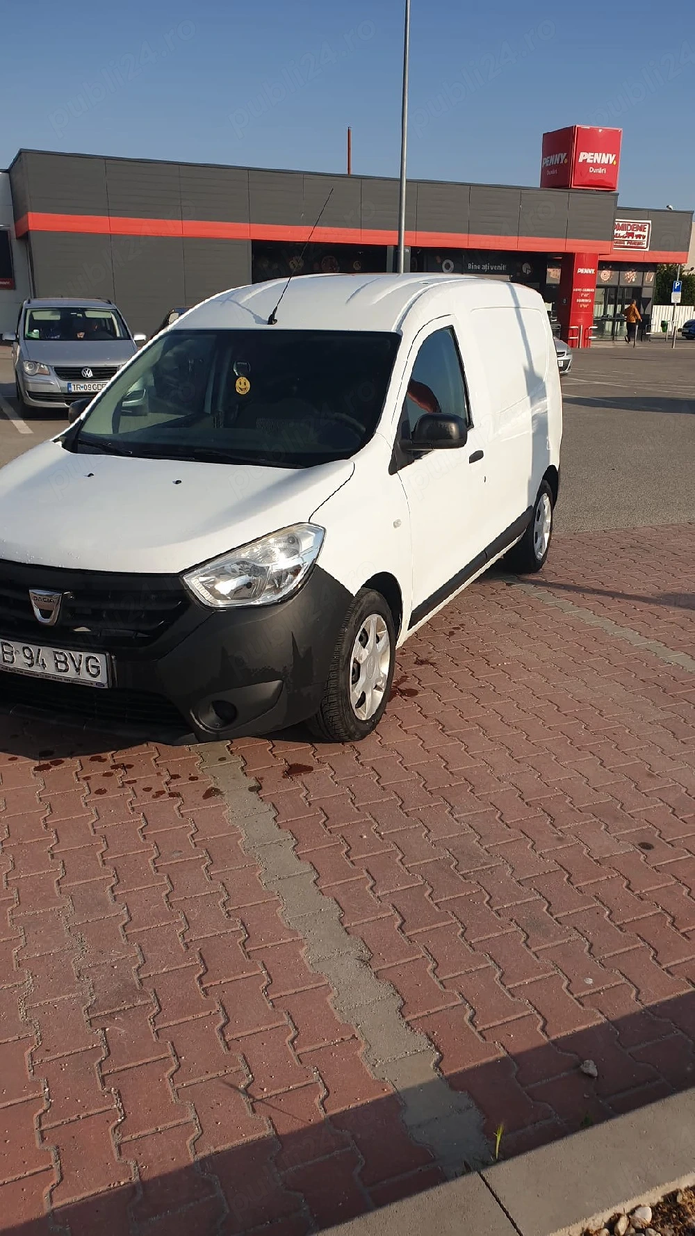 Vând Dacia Dokker
