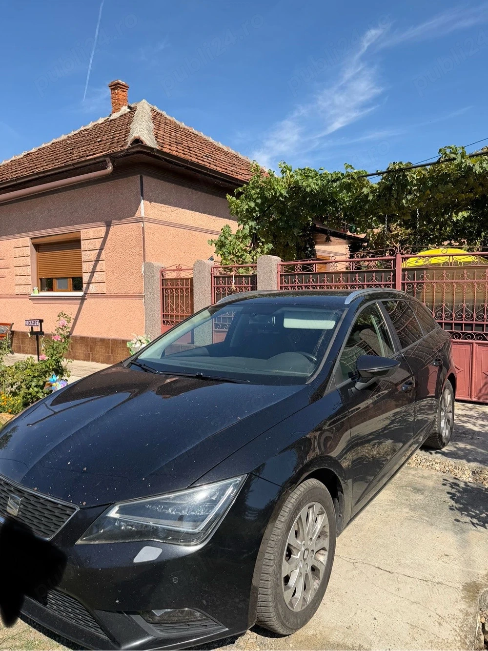 vand seat leon St