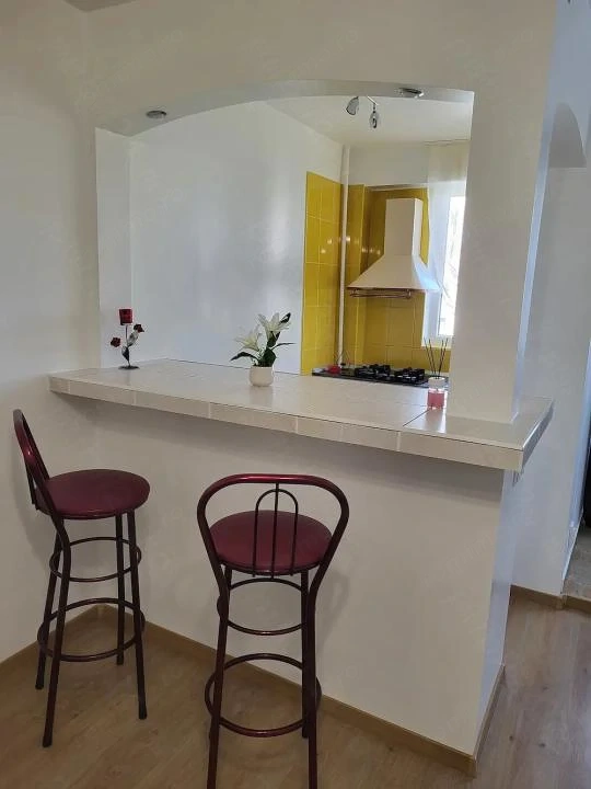 1 Camera | BULEVARDUL CHISINAU - SECTOR 2 |  | Etaj 5/10 | 32 mp
