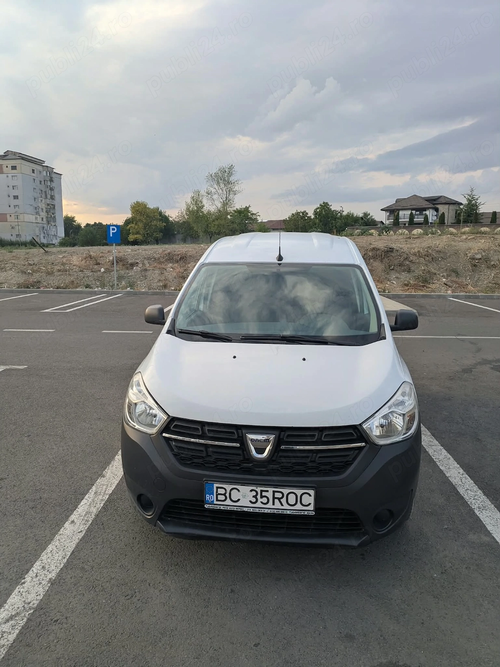 Vand dacia dokker