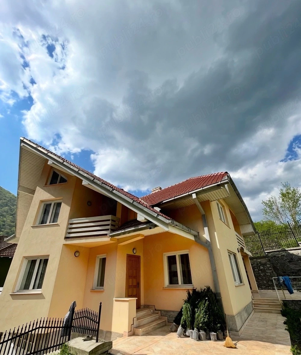 Casa de vanzare Baile Herculane