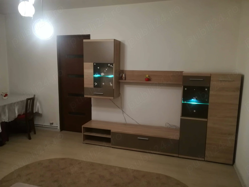Închiriez apartament cu 2 camere, la etajul 1 lângă Spitalul Nova Vita, Top med