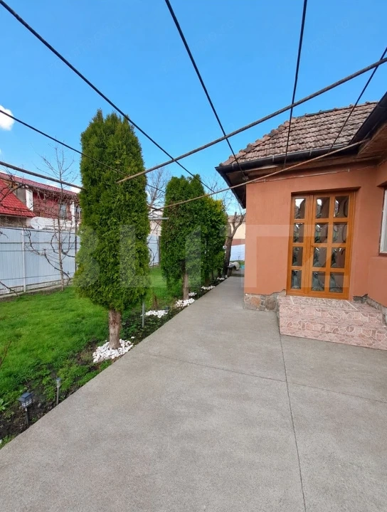Casă de vânzare, 70 mp, teren 600 mp, zona Unirii 