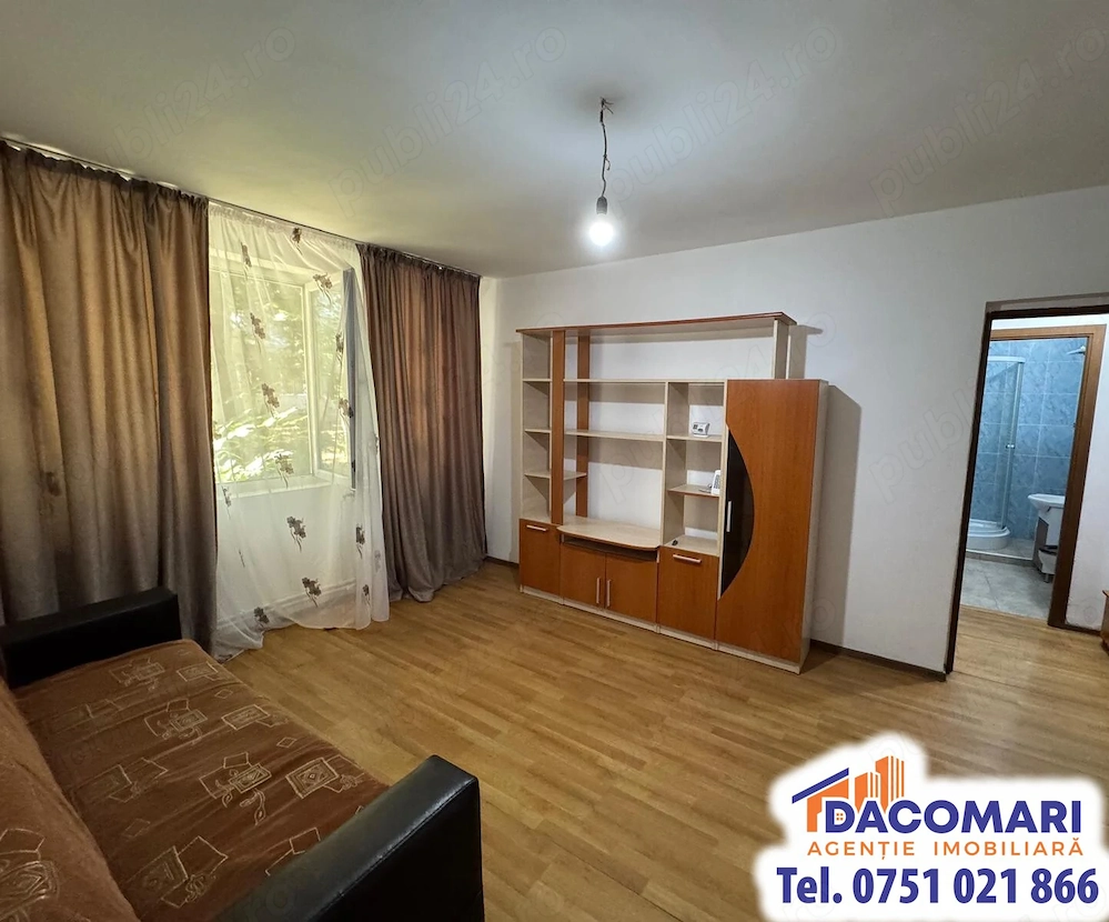 De Inchiriat 2 Camere, Micro 17, Parter