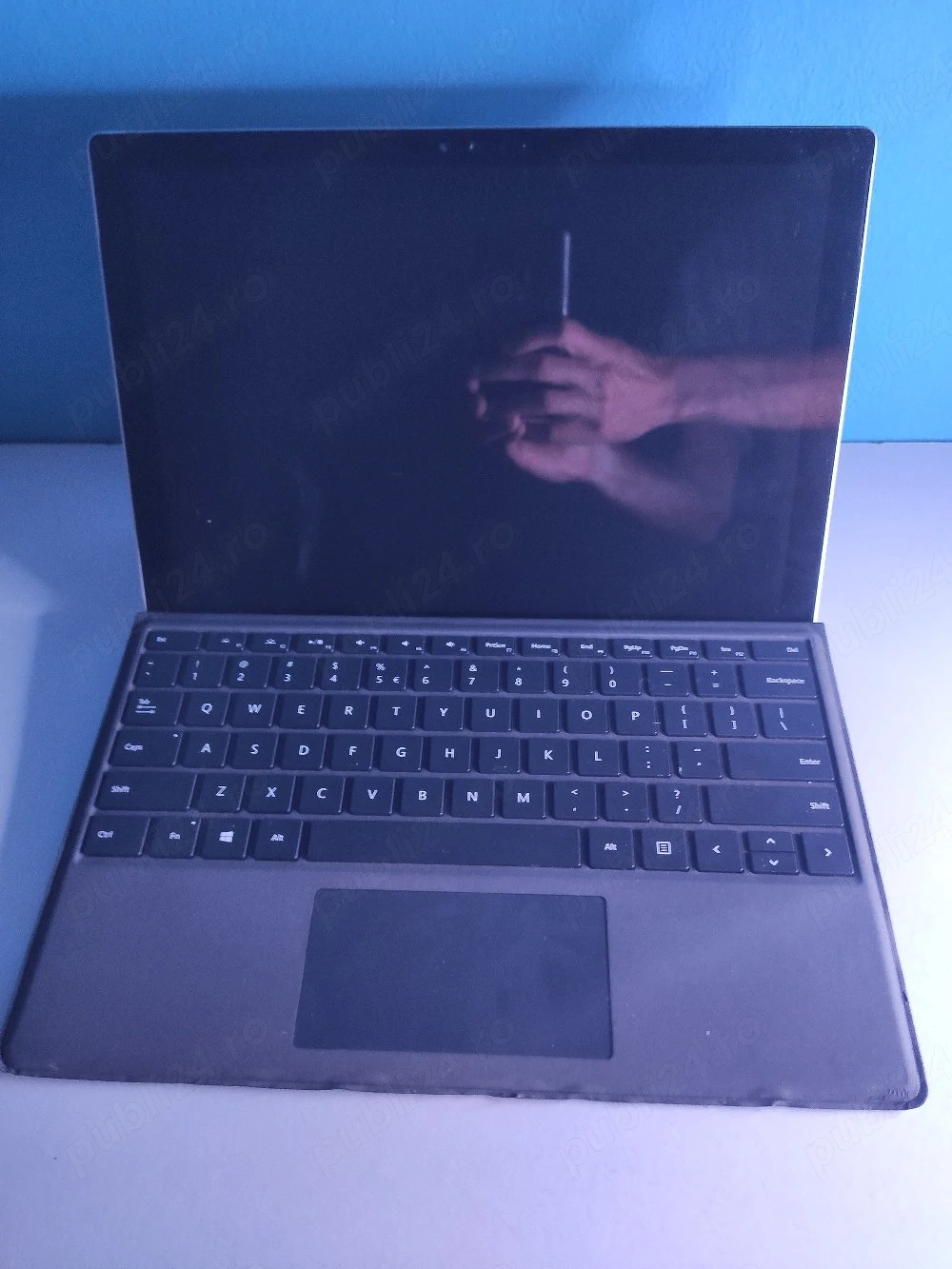 Microsoft surface pro 4 Display defect 