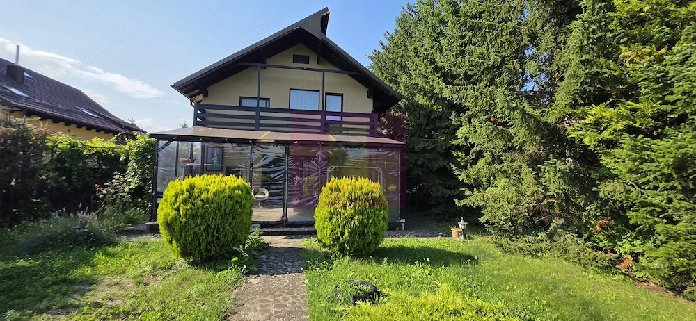 Vila cu 6 camere de vanzare in Brebu