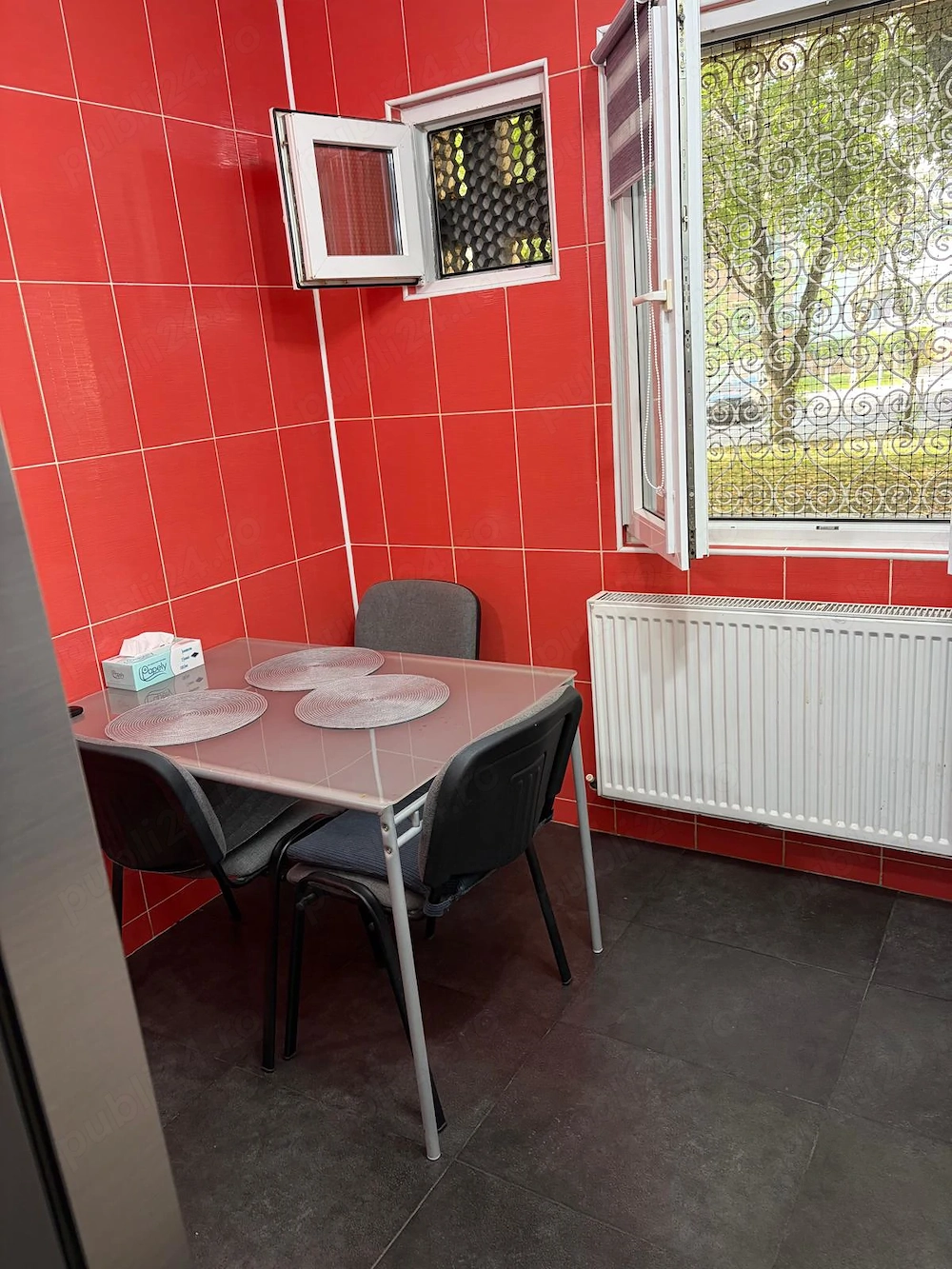 Vand apartament spațios 3 camere (proprietar), confort 1