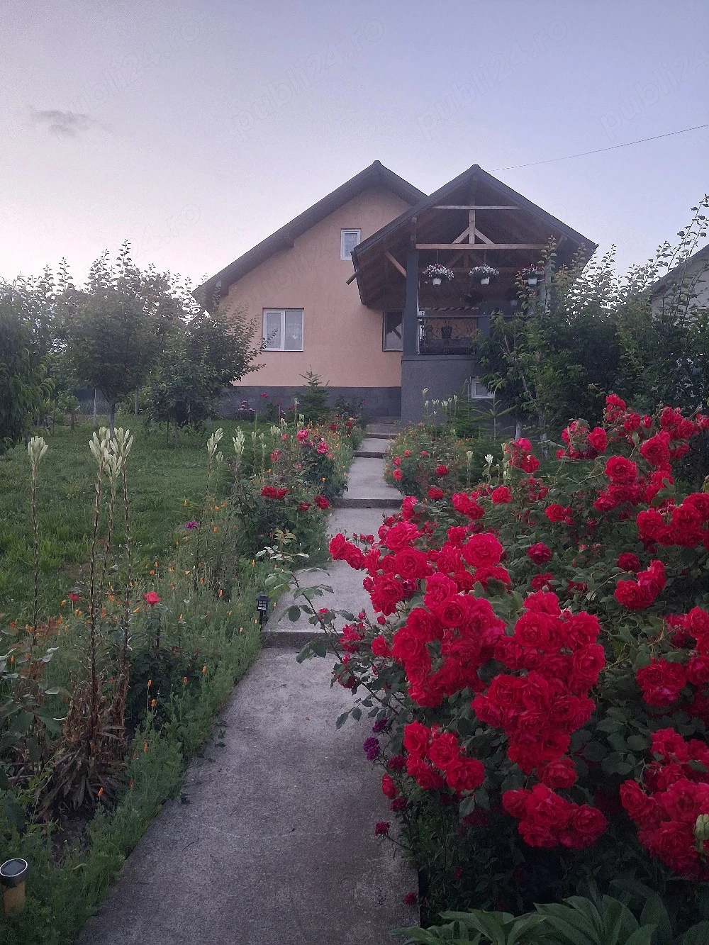 casa  de vănzare 