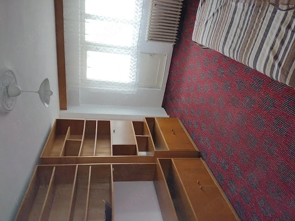 Ofer spre închiriere termen lung apartament 2 camere decomandate Șos.Panduri