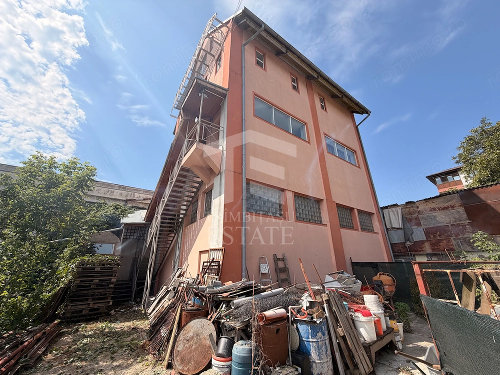 Spatiu comercial | Militari | 196 Mp | Centrala | 2012 | Comision 0%