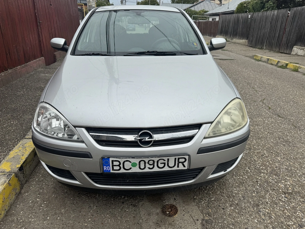 Vând Opel corsa c 998 cm 258948km