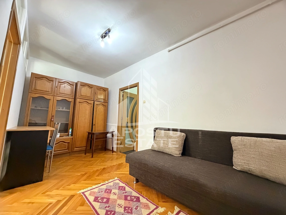 Apartament cu 2 camere,de vanzare, zona complex, Timisoara