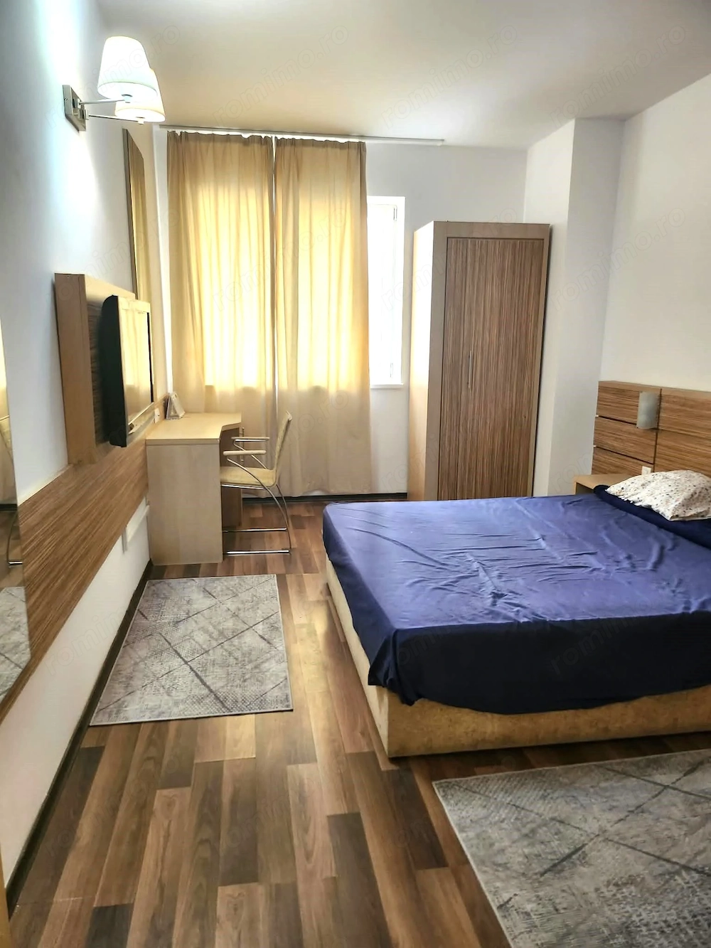 Vânzare Apartament 2 Camere Decomandat Rin Grand Hotel