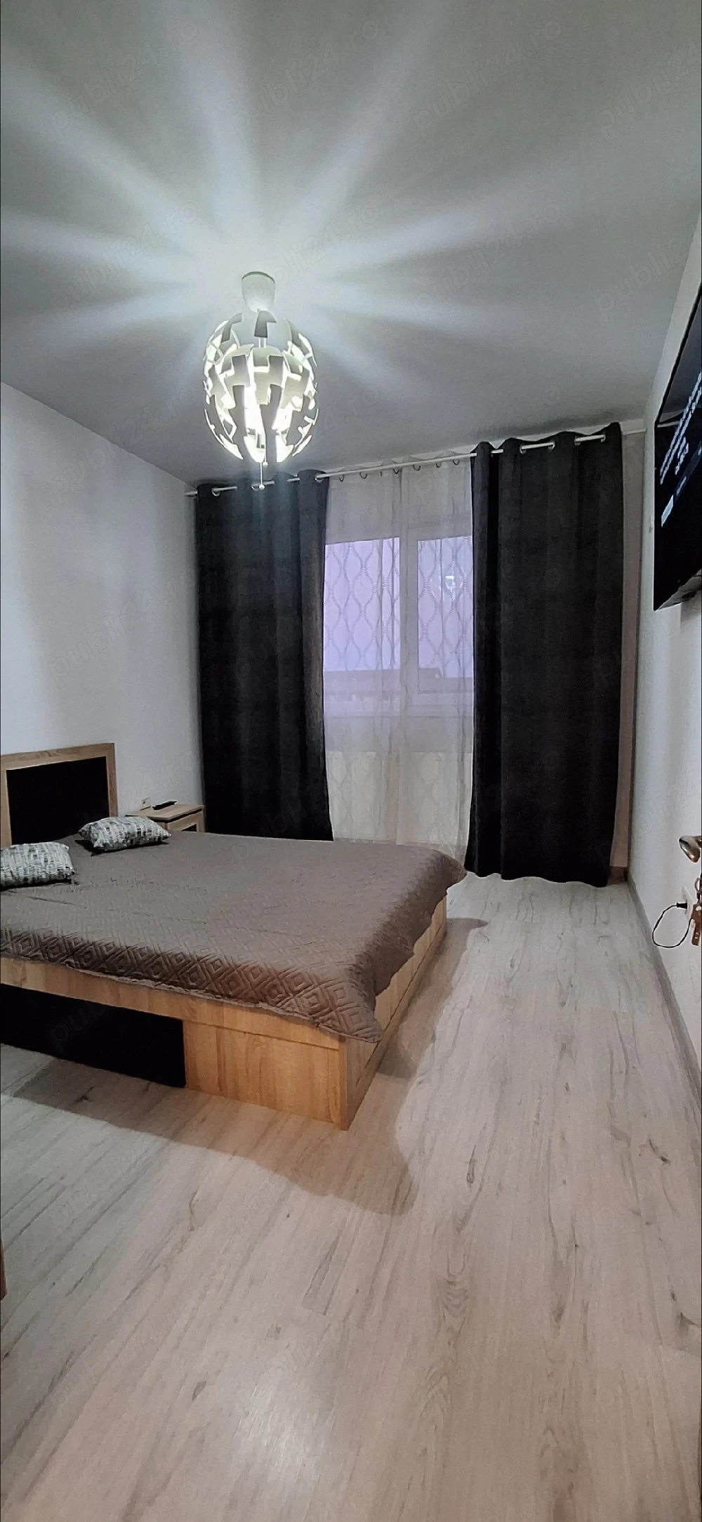 Inchiriez 2 camere tip Studio apartament parcare privata Garsoniera București Militari