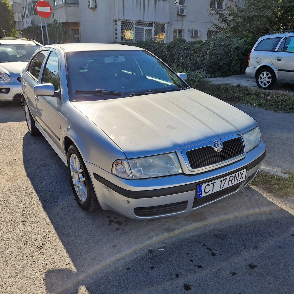 Vând Skoda Octavia tour
