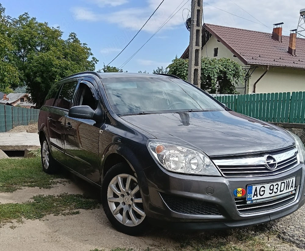 Vând Opel Astra H 1.7 CDTI