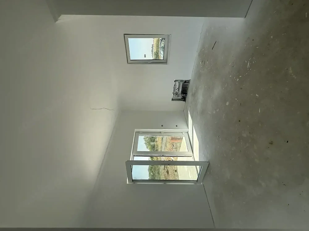 Duplex cu 3 camere finisaje MODERNE situata in MOSNITA  URSENI 