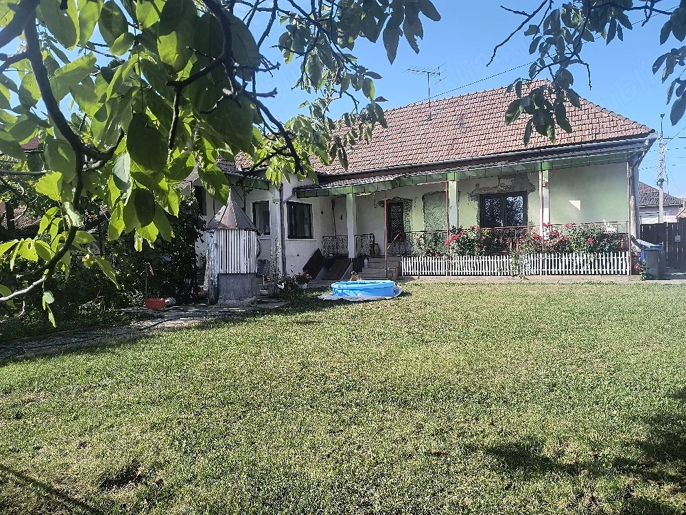 Casa de vânzare 