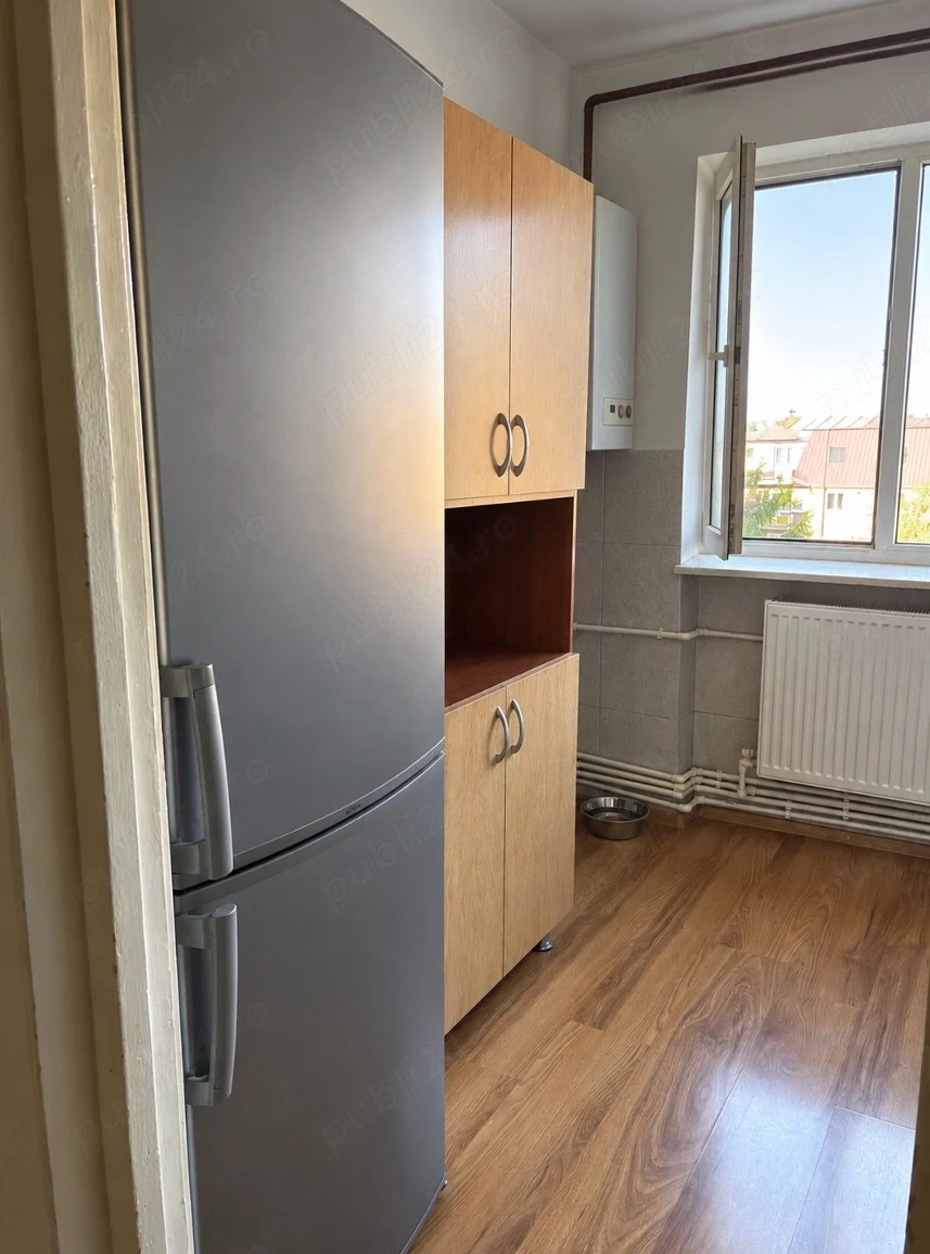 Vand apartament. 2 camere. zamfirescu 