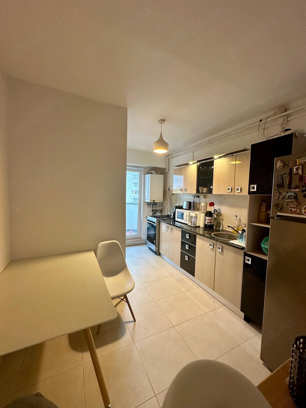 PF - ZONA CENTRALA-CIPARIU - Apartament 2 camere decomandat