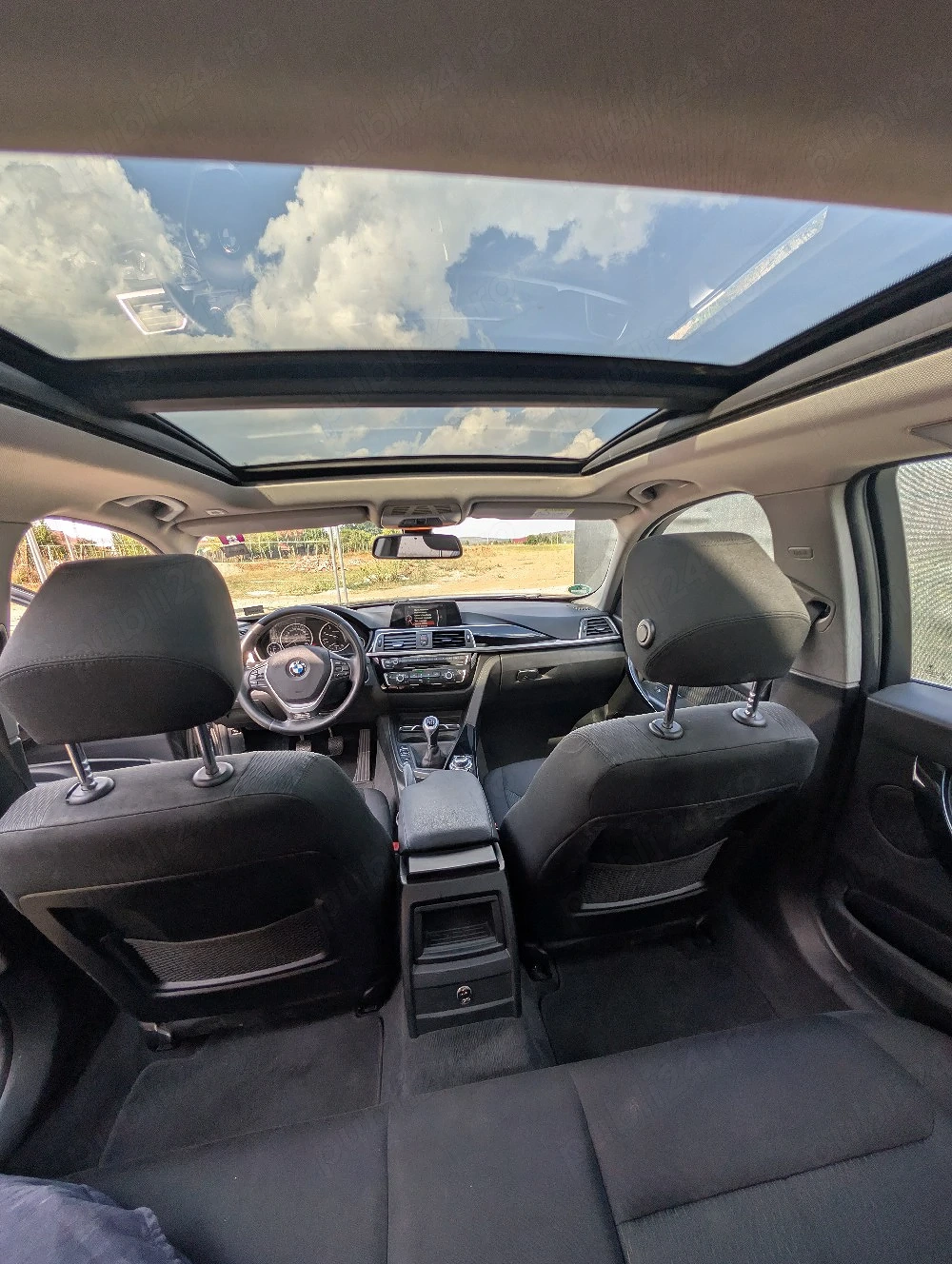Vând BMW 320d (Break)   2017   Cu Plafon Panoramic   Ideal pentru Familie
