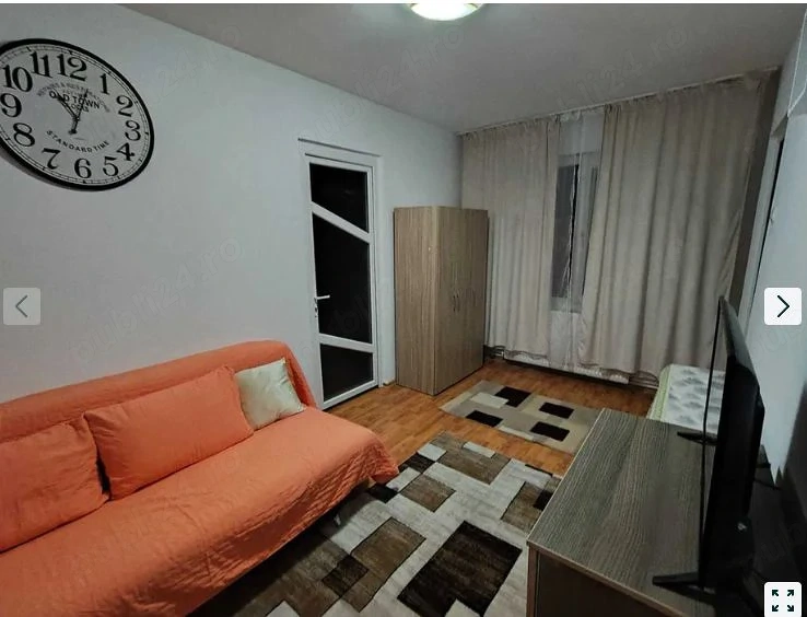 Inchiriez apartament langa scoala 8