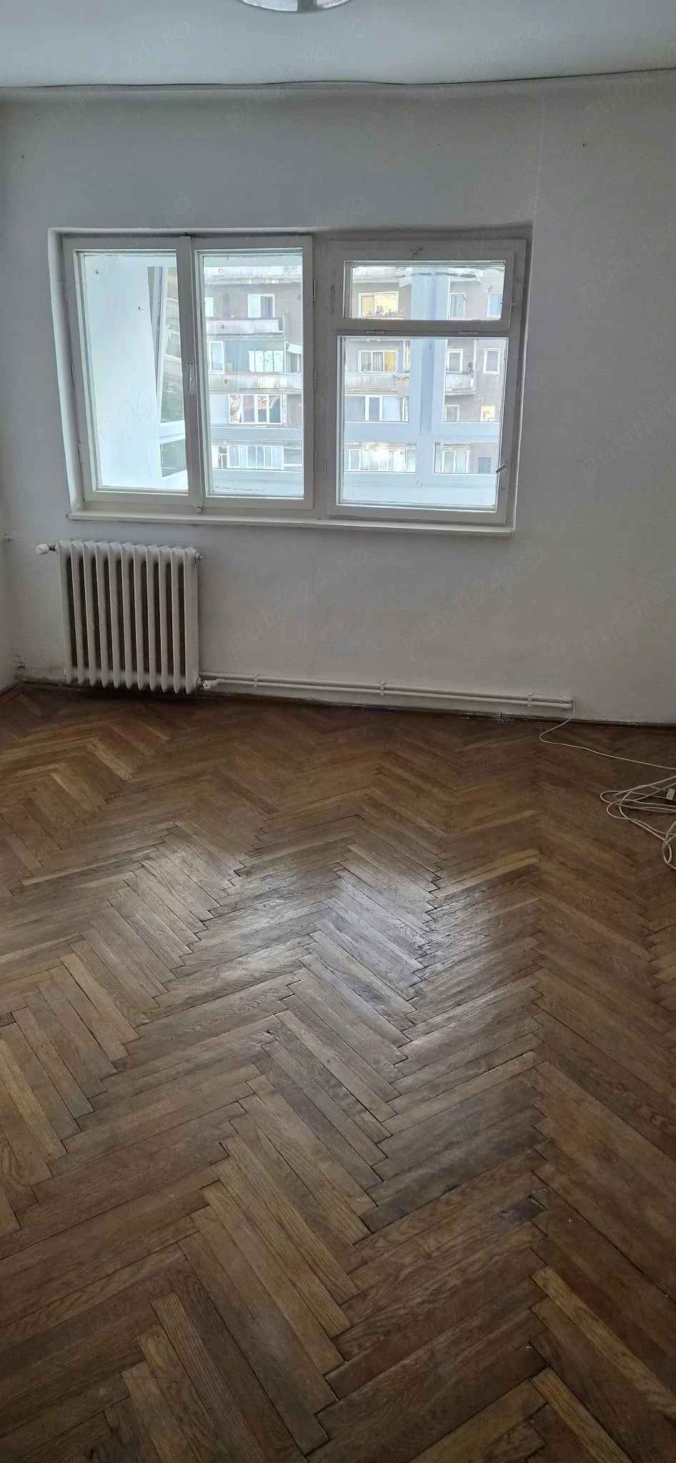 Apartament 2 camere decomandat nemobilat 