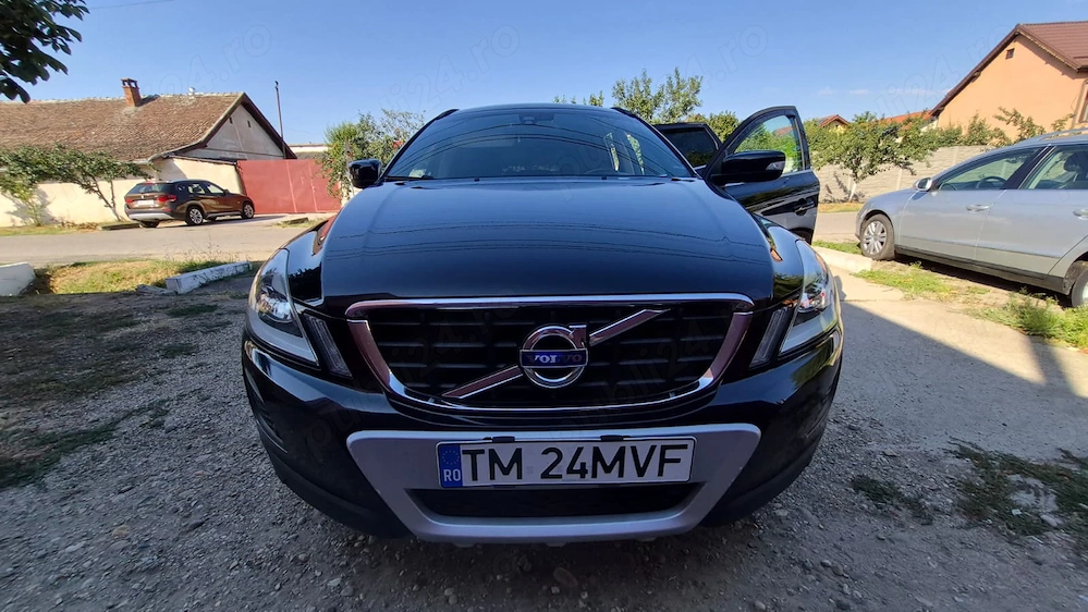 Volvo XC60 model drive 5 cilindri 