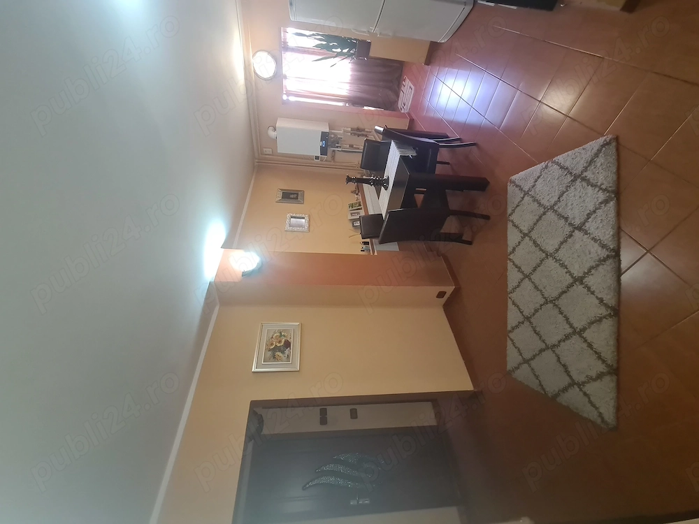 Vand apartament etajul1