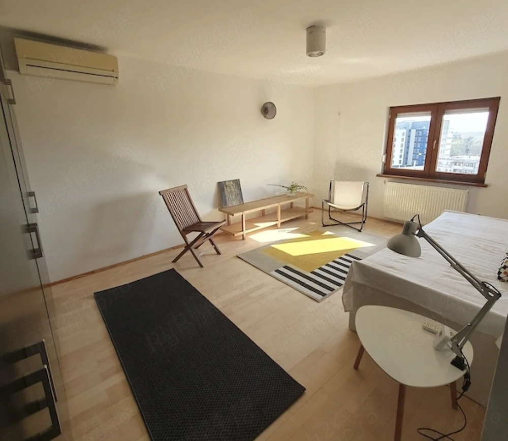 Apartamnet 1 Cameră Decomandat Centrală Proprie Zona Complexul Studențesc Parvan 