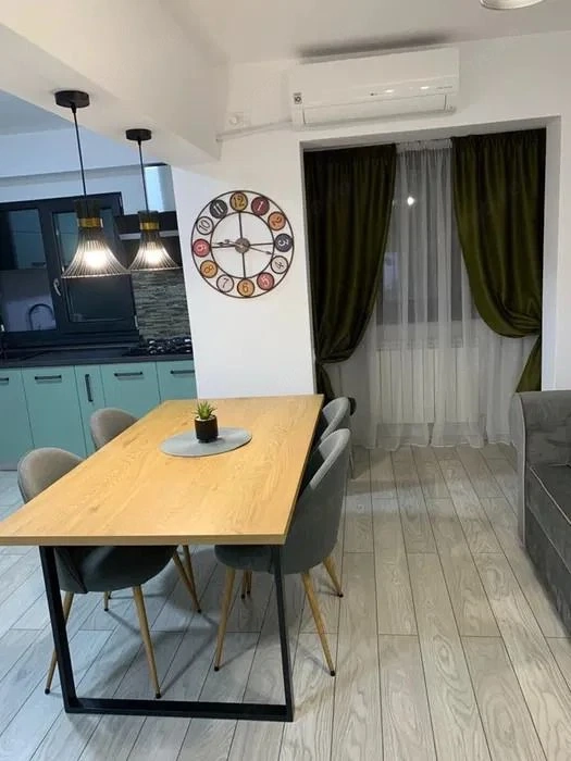 De inchiriat apartament cu 2 camere, Faleza, etaj 3, 2500 lei