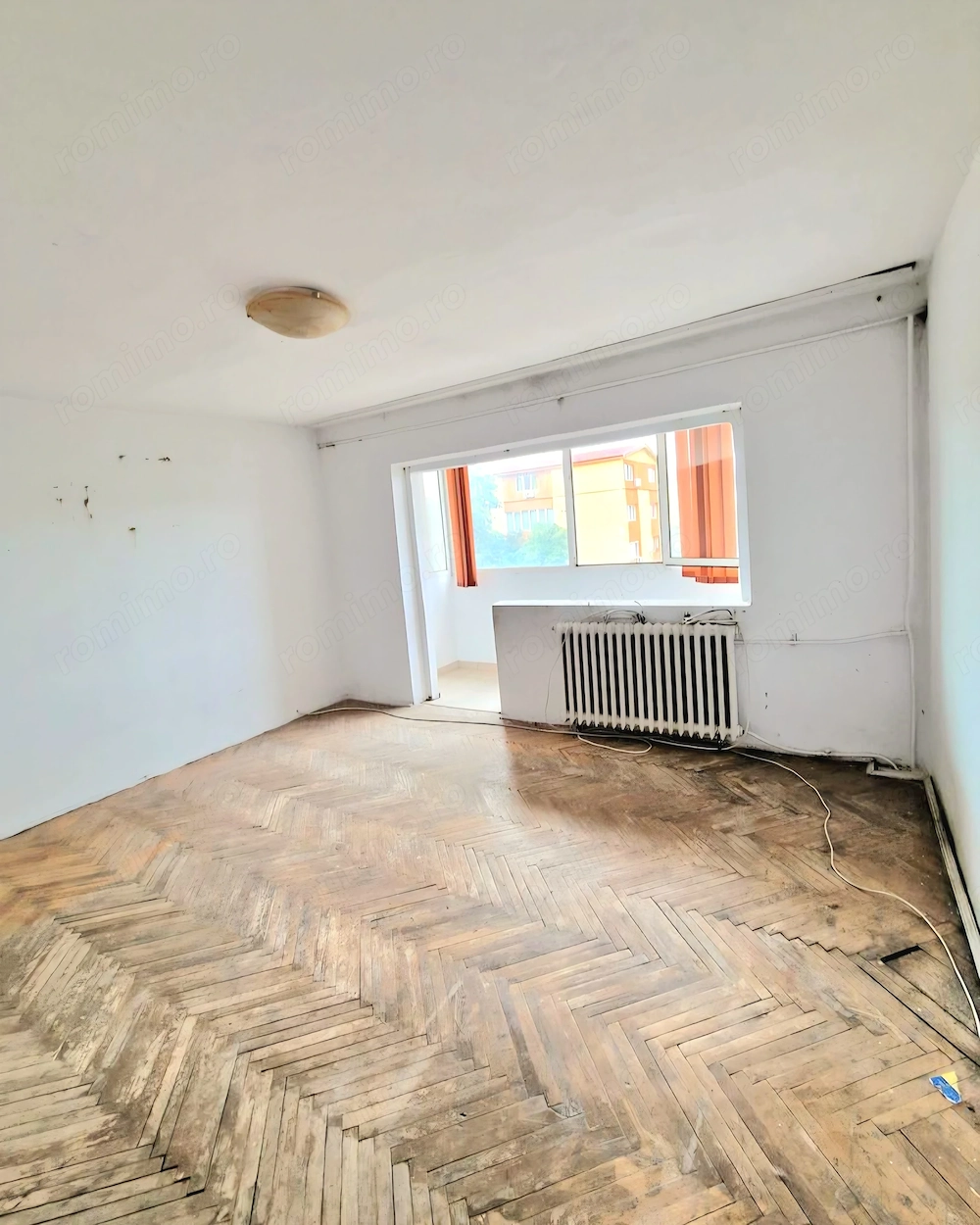 Apartament 2 camere, zona Sagului, in apropiere de Shopping City