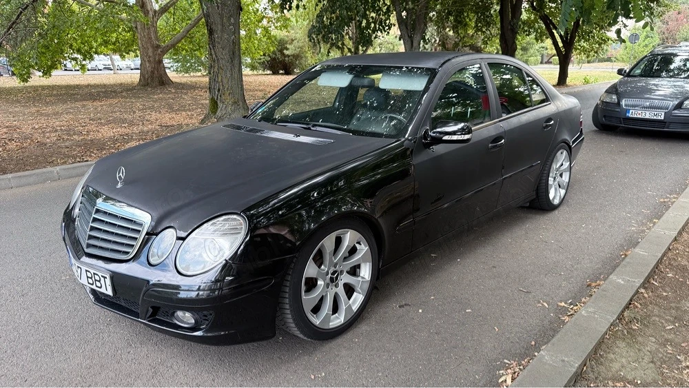 Mercedes E-Class 