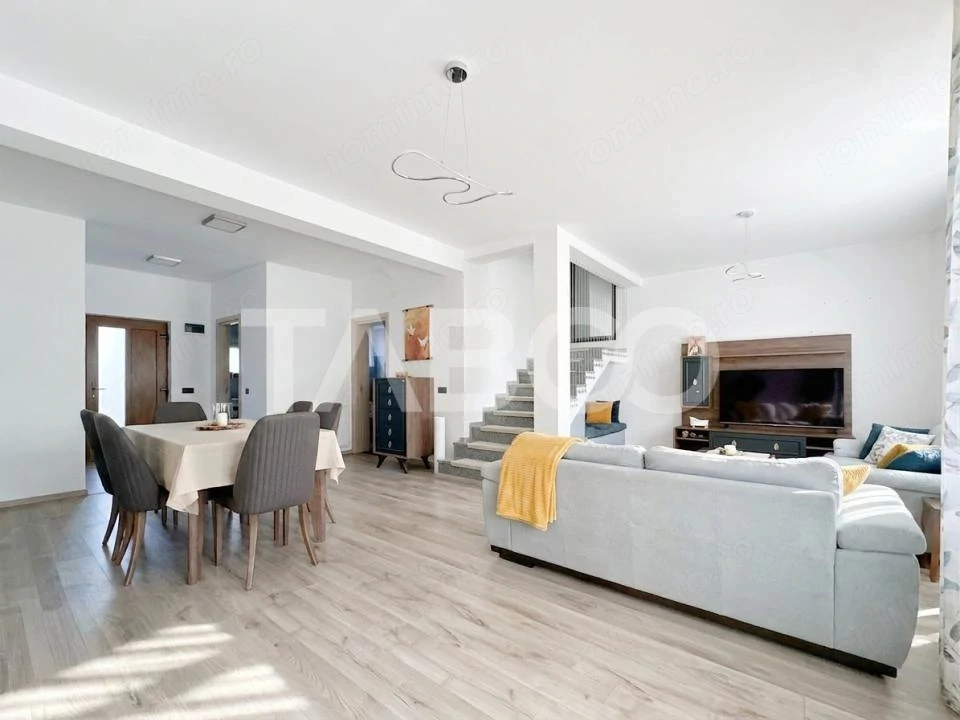 Duplex de vanzare in cartierul Borhanci cu teren de 300 mp