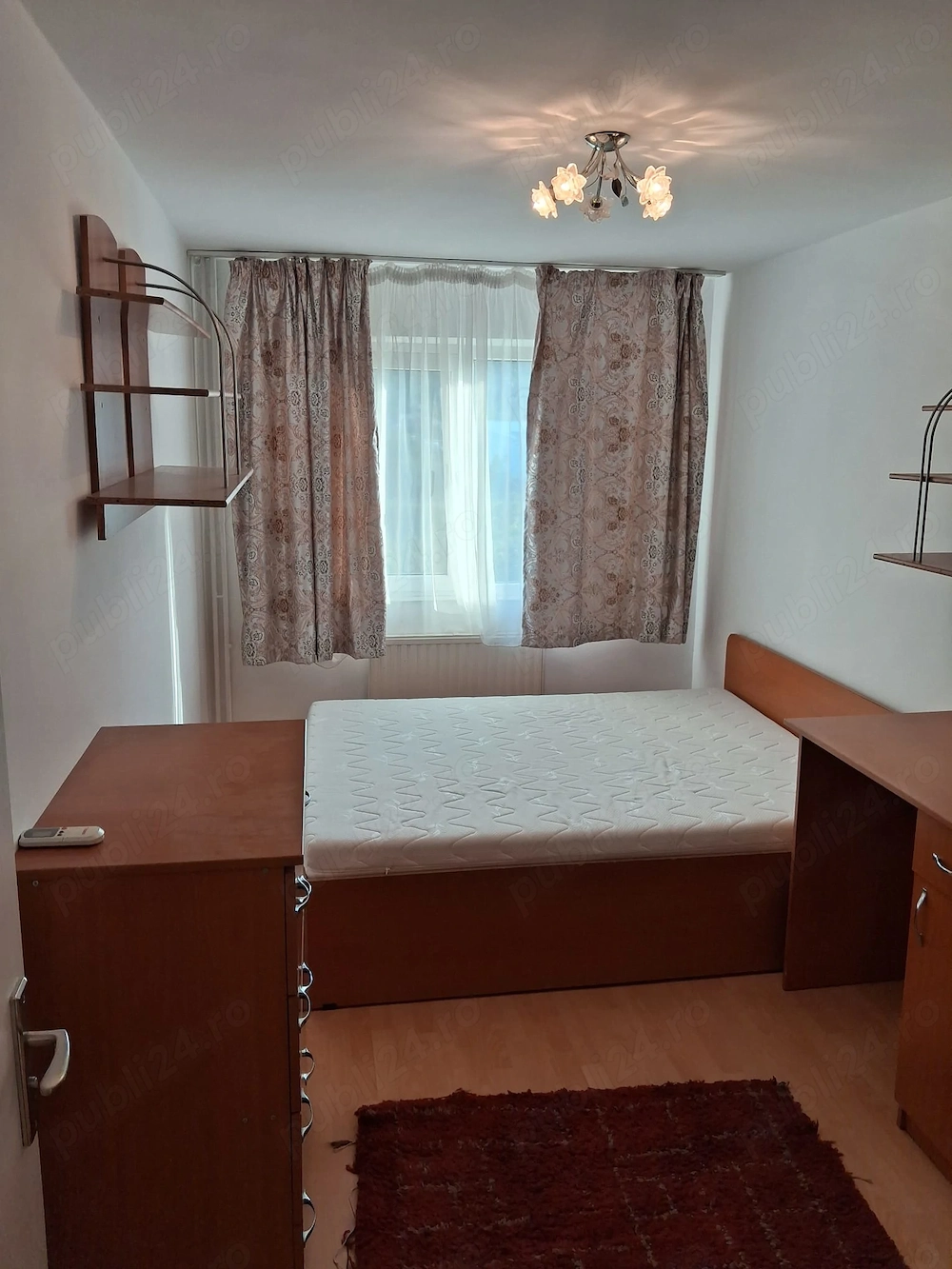 Apartament 3 camere Alexandru doar 200 euro !!! conditiile in anunt !!!
